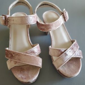 Cute blush faux suede kids heels